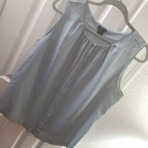 Ann Taylor Sleeveless Pleated Blouse